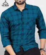 Men Regular Fit Checkered Spread Collar Casual Shirt